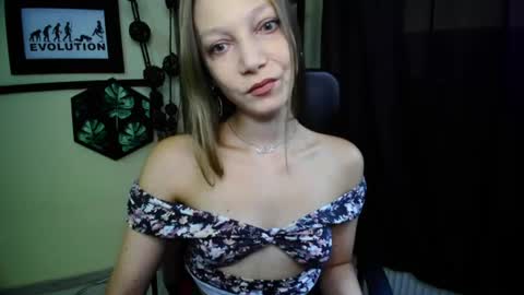 Emilly online show from 07.19.26