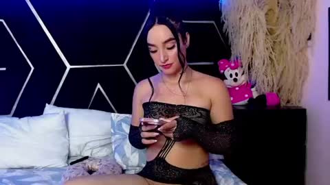 Snapshot of emillystonex chatting on 07.09.26 emillystonex online show from 07.09.26