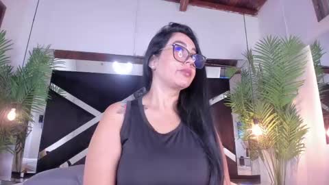 Emily  online show from 04.20.26