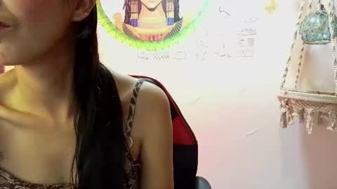 Snapshot of emily___rouse chatting on 07.08.26 emily___rouse online show from 07.08.26