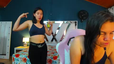 Snapshot of emily_and_soffy chatting on 04.18.26 Emily and Soffy online show from 04.18.26