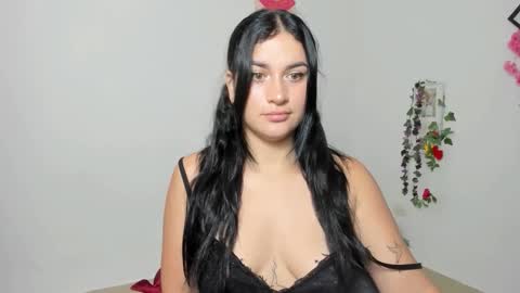 Snapshot of emily_coraline chatting on 10.13.25 Emily online show from 10.13.25