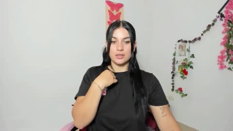 Snapshot of emily_coraline chatting on 10.16.25 Emily online show from 10.16.25