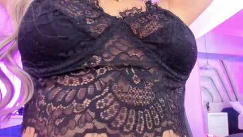 Snapshot of emily_ellen chatting on 03.04.25 Emily online show from 03.04.25