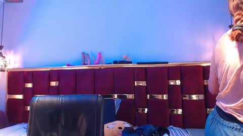 emily fox 3 online show from 10.30.25