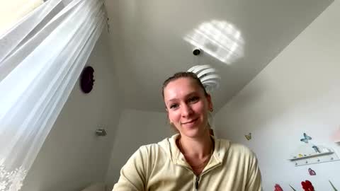 Emily  online show from 10.02.25