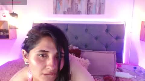 E M I L Y  online show from 03.04.25