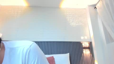 Snapshot of emily_leroy571240 chatting on 01.14.25 emily leroy. online show from 01.14.25