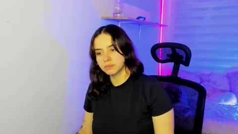 emily_lindey online show from 11.16.25