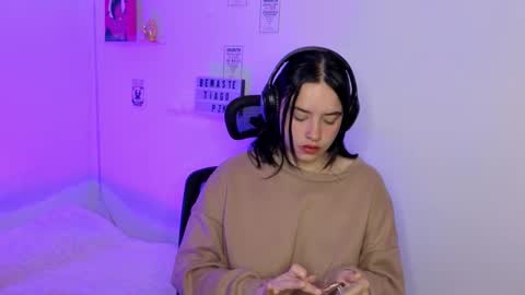 Emily Lindey online show from 03.20.26