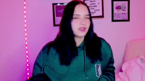 Snapshot of emily_lindey_ chatting on 07.07.26 Emily Lindey online show from 07.07.26