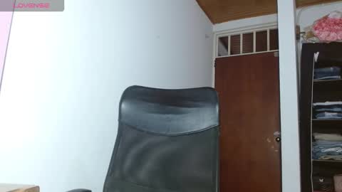 Snapshot of emily_littesweet chatting on 10.17.25 Emily littesweets online show from 10.17.25