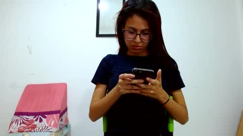 Snapshot of emily_loperaa chatting on 05.08.26 Emily online show from 05.08.26