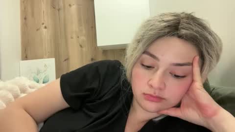 emily_morning_dew online show from 10.15.25