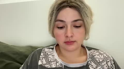 emily_morning_dew online show from 10.30.25