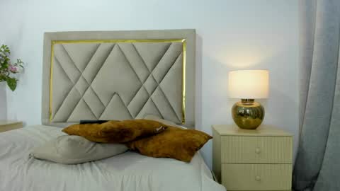 Emily online show from 04.16.26