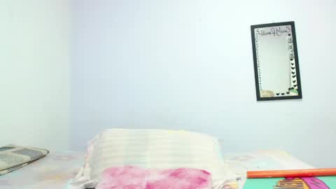 Emily  IGEmmily Baussa online show from 04.18.26