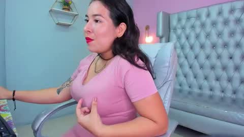emily_sander_ online show from 09.25.25