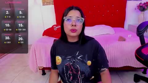 Snapshot of emily_sc chatting on 12.28.24 emily_sc online show from 12.28.24