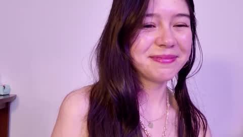 Snapshot of emily_sweet30 chatting on 09.22.25 Emily online show from 09.22.25