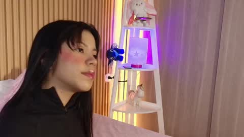 Emily online show from 04.11.26