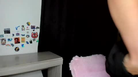 Snapshot of emily_vader chatting on 01.15.25 emily_vader online show from 01.15.25
