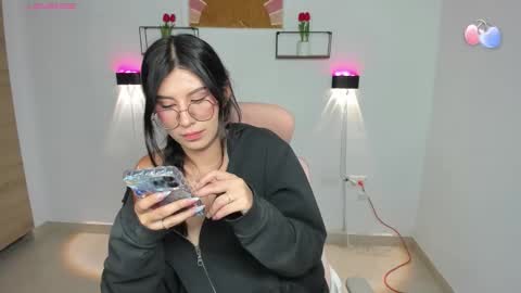 Emi online show from 02.06.26