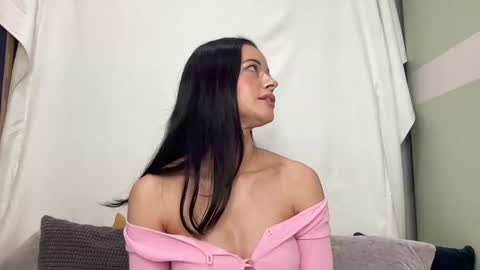 Emily Alexa online show from 02.21.25