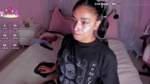 Snapshot of emilybta chatting on 09.30.25 EMILY online show from 09.30.25