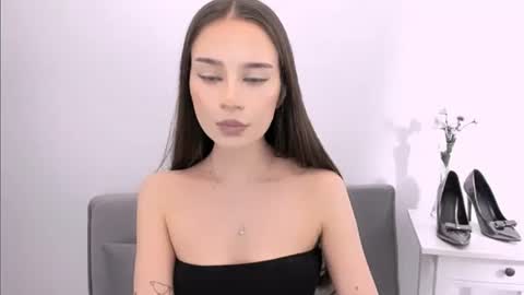 Snapshot of emilycharming chatting on 02.17.26 EmilyCharming online show from 02.17.26