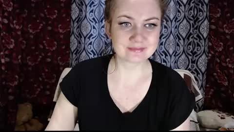 Snapshot of emilydoth chatting on 03.01.25 EmilyDoth online show from 03.01.25
