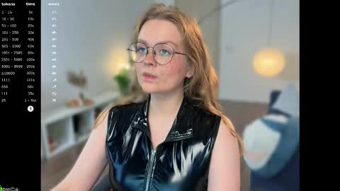 Emily  online show from 10.12.25