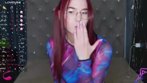 EmilyKents online show from 02.14.25