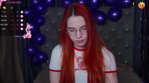 EmilyKents online show from 11.06.25