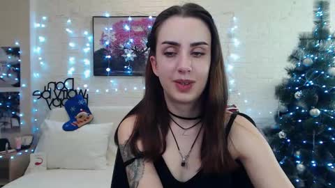 Emyli online show from 12.18.24