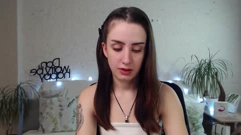Emyli online show from 02.08.25