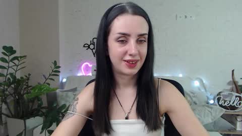 Emyli online show from 02.24.25