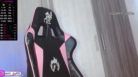 Emilyn online show from 11.26.25