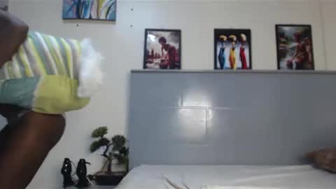 Emilly online show from 01.06.25
