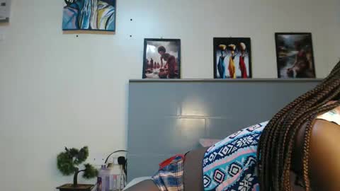 Emilly online show from 01.21.25