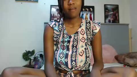 Emilly online show from 01.22.25