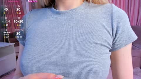 Hey i am  Emily     am -  pm online show from 02.06.25