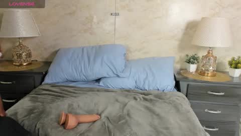 emilyrojas online show from 09.26.25