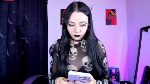  Emily Support me to have 100 likes plx online show from 10.29.25