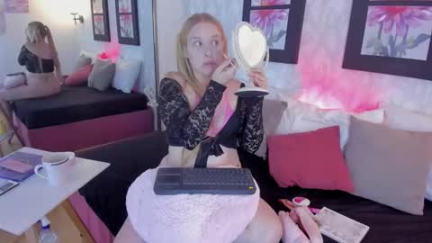 Summer 3 online show from 11.29.25