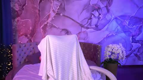 Snapshot of emilysunshines chatting on 10.05.25 MY NAME IS Emily WELCOME EVERYONE I WILL BE HAPPY TO GIVE YOU WHAT YOU HAVE DREAMED OF FOR SO LONG online show from 10.05.25