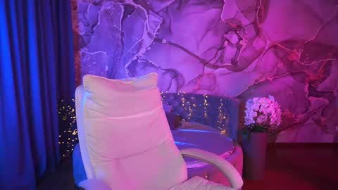 Snapshot of emilysunshines chatting on 10.11.25 MY NAME IS Emily WELCOME EVERYONE I WILL BE HAPPY TO GIVE YOU WHAT YOU HAVE DREAMED OF FOR SO LONG online show from 10.11.25