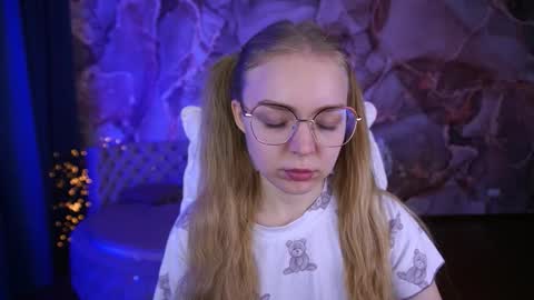 Snapshot of emilysunshines chatting on 10.20.25 MY NAME IS Emily WELCOME EVERYONE I WILL BE HAPPY TO GIVE YOU WHAT YOU HAVE DREAMED OF FOR SO LONG online show from 10.20.25