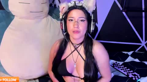 Snapshot of emilythemachine chatting on 02.21.25 emilythemachine online show from 02.21.25