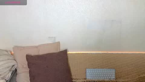 Snapshot of emilytrays chatting on 02.05.26 Emily wish-list online show from 02.05.26